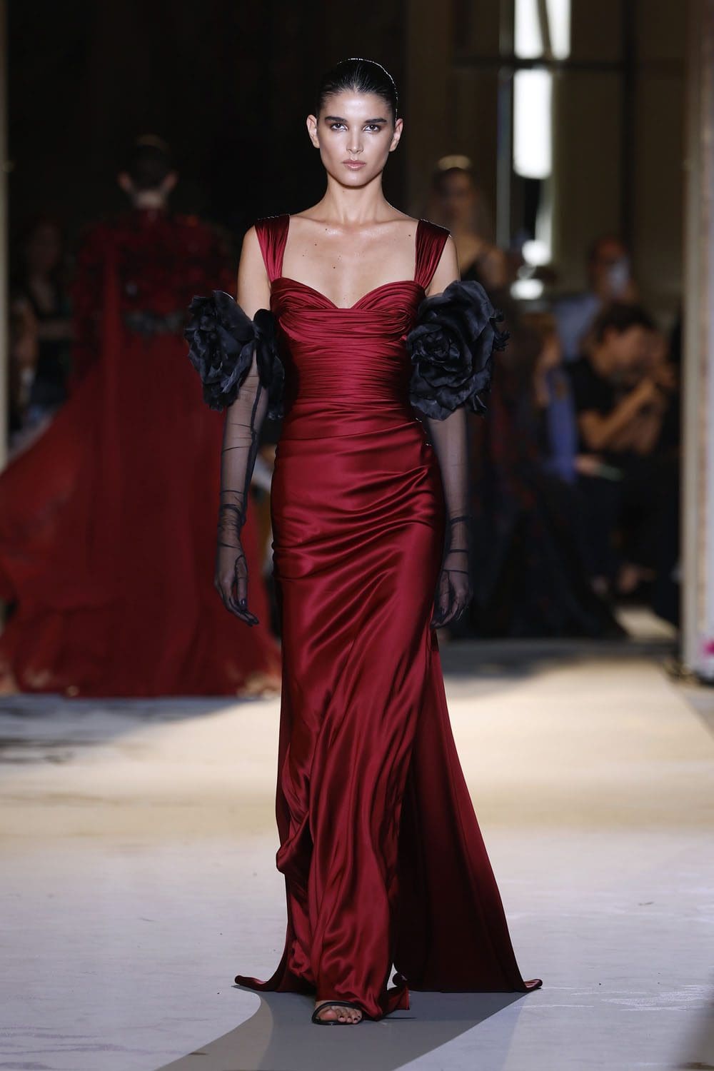 Zuhair Murad Haute Couture Automne 2023 2024 Runway Magazine (29)