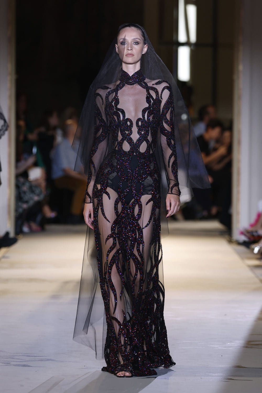 Zuhair Murad Haute Couture Automne 2023 2024 Runway Magazine (37)