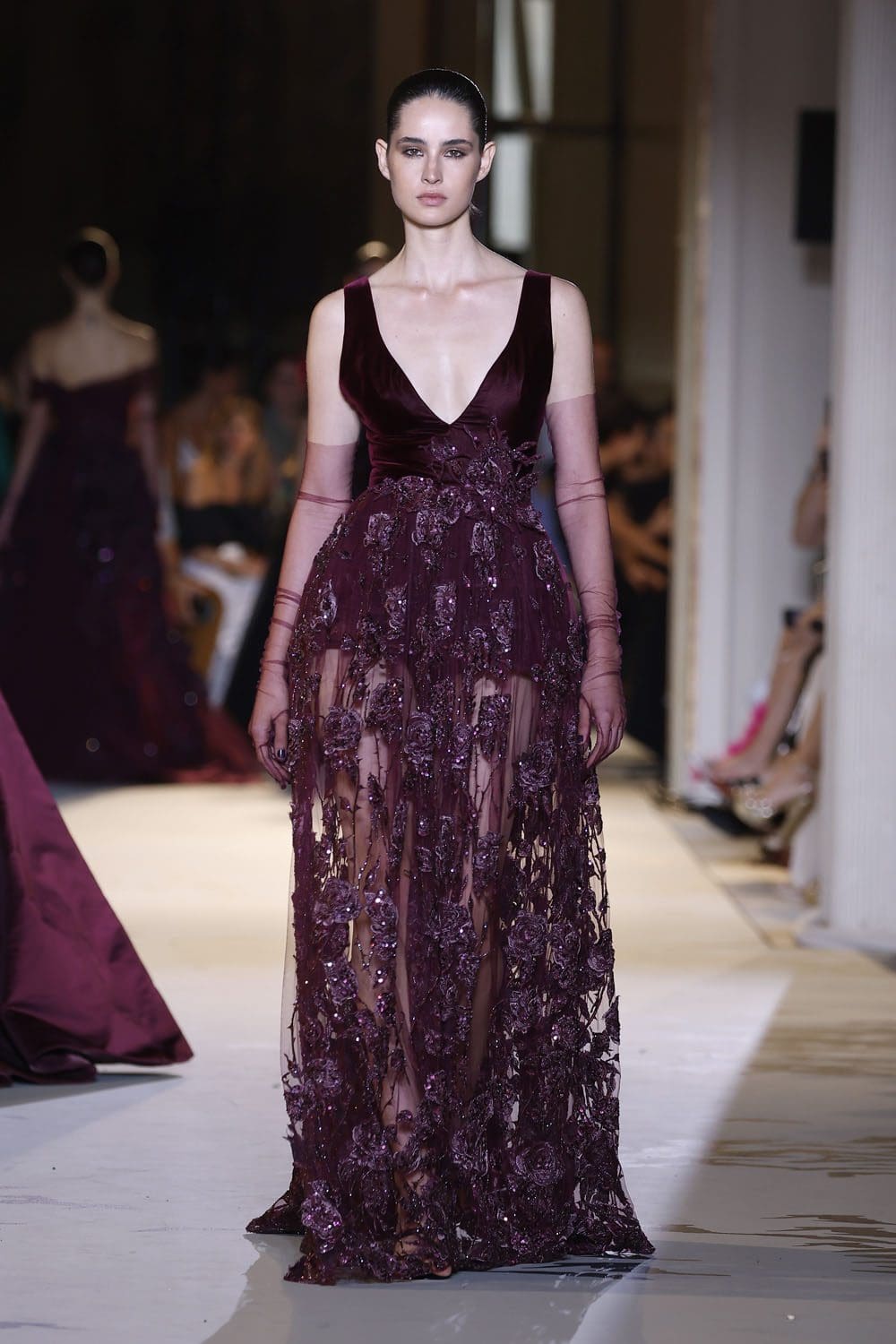 Zuhair Murad Haute Couture Automne 2023 2024 Runway Magazine (50)