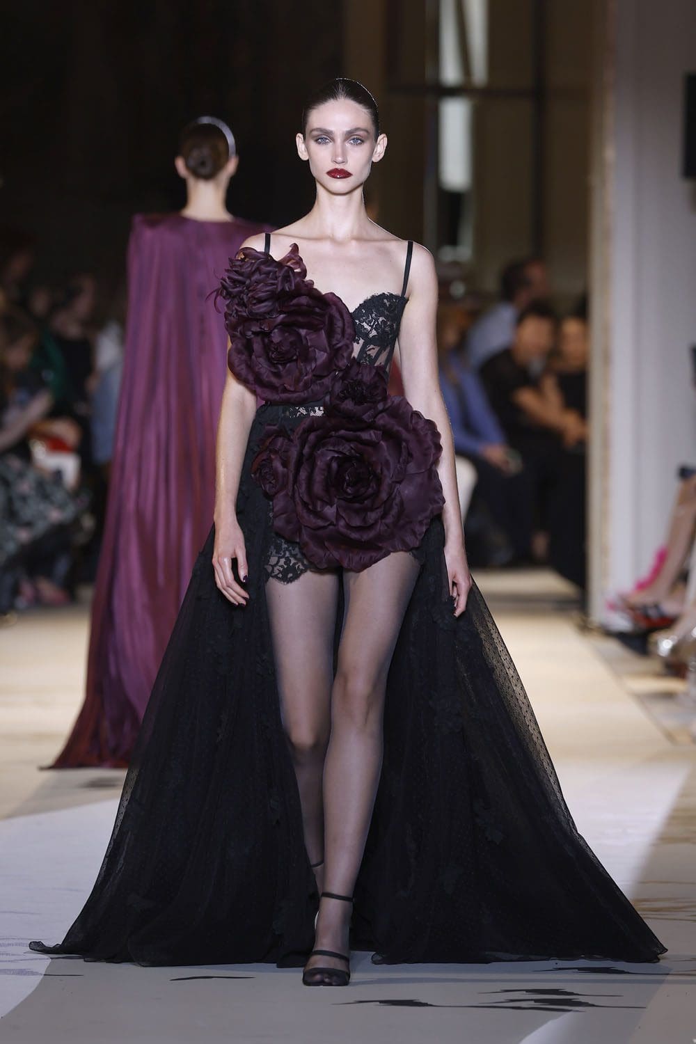 Zuhair Murad Haute Couture Automne 2023 2024 Runway Magazine (51)