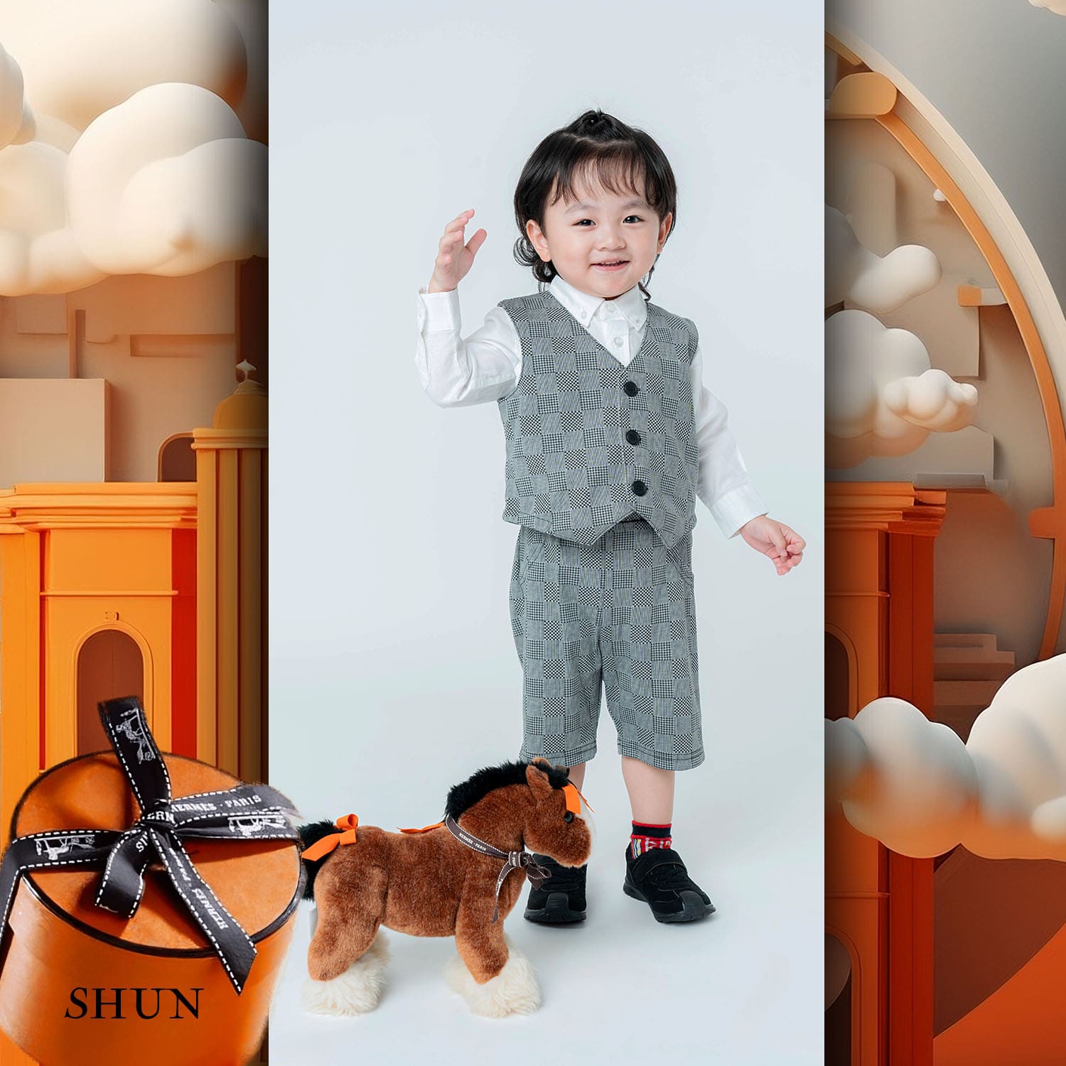 073 Enfants Tokei sur Runway Audition pour les enfants du magazine World 2023 Hermès