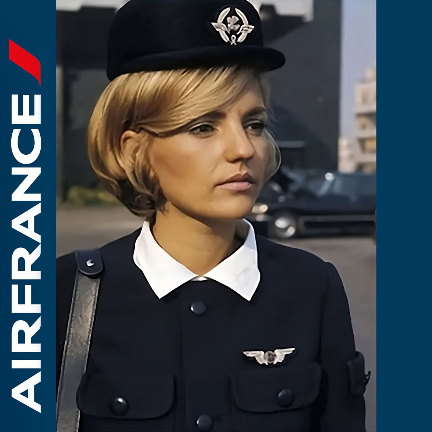 Cristobal Balenciaga 设计的 Aifrance 1969 制服