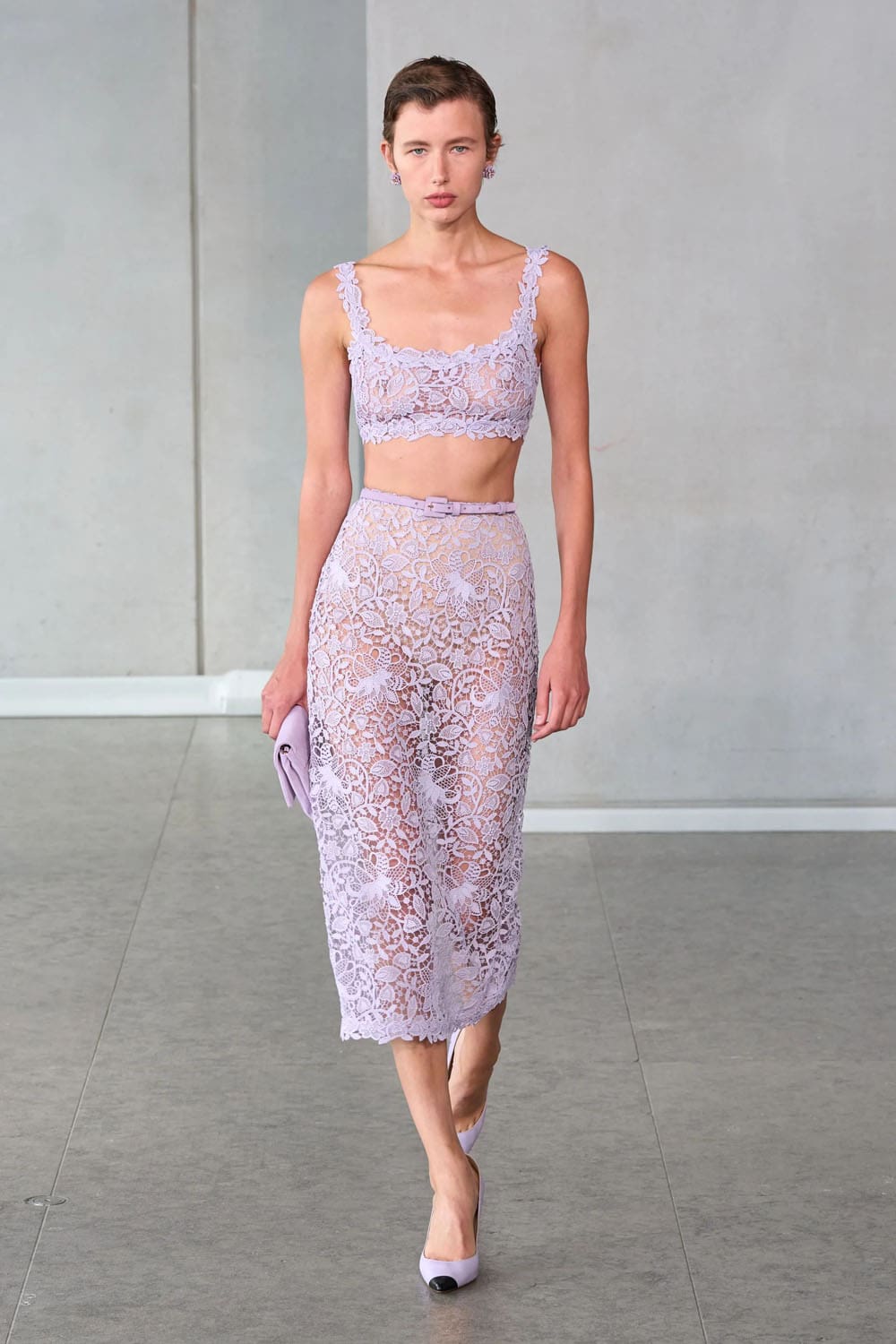卡罗琳娜·海莱拉 (Carolina Herrera) 春夏 2024 Runway 杂志(20)