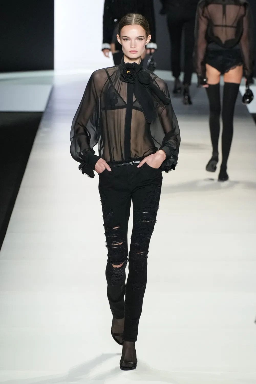 Dolce Gabbana Primavera Estate 2024 Runway Magazine (14)