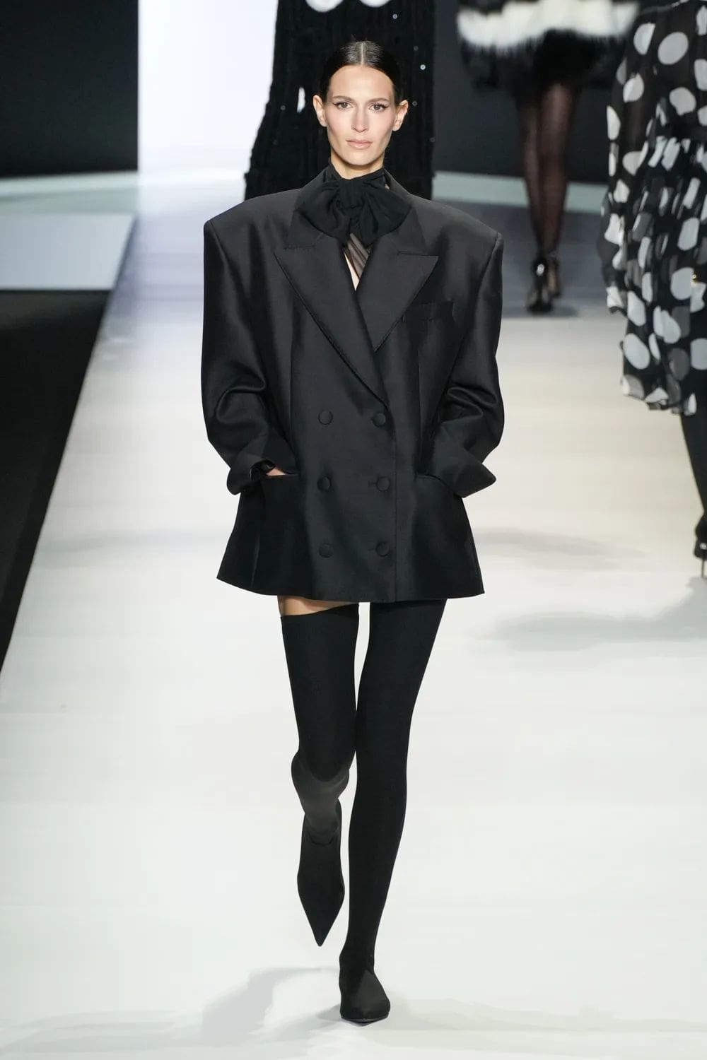 Dolce Gabbana Primavera Estate 2024 Runway Magazine (19)