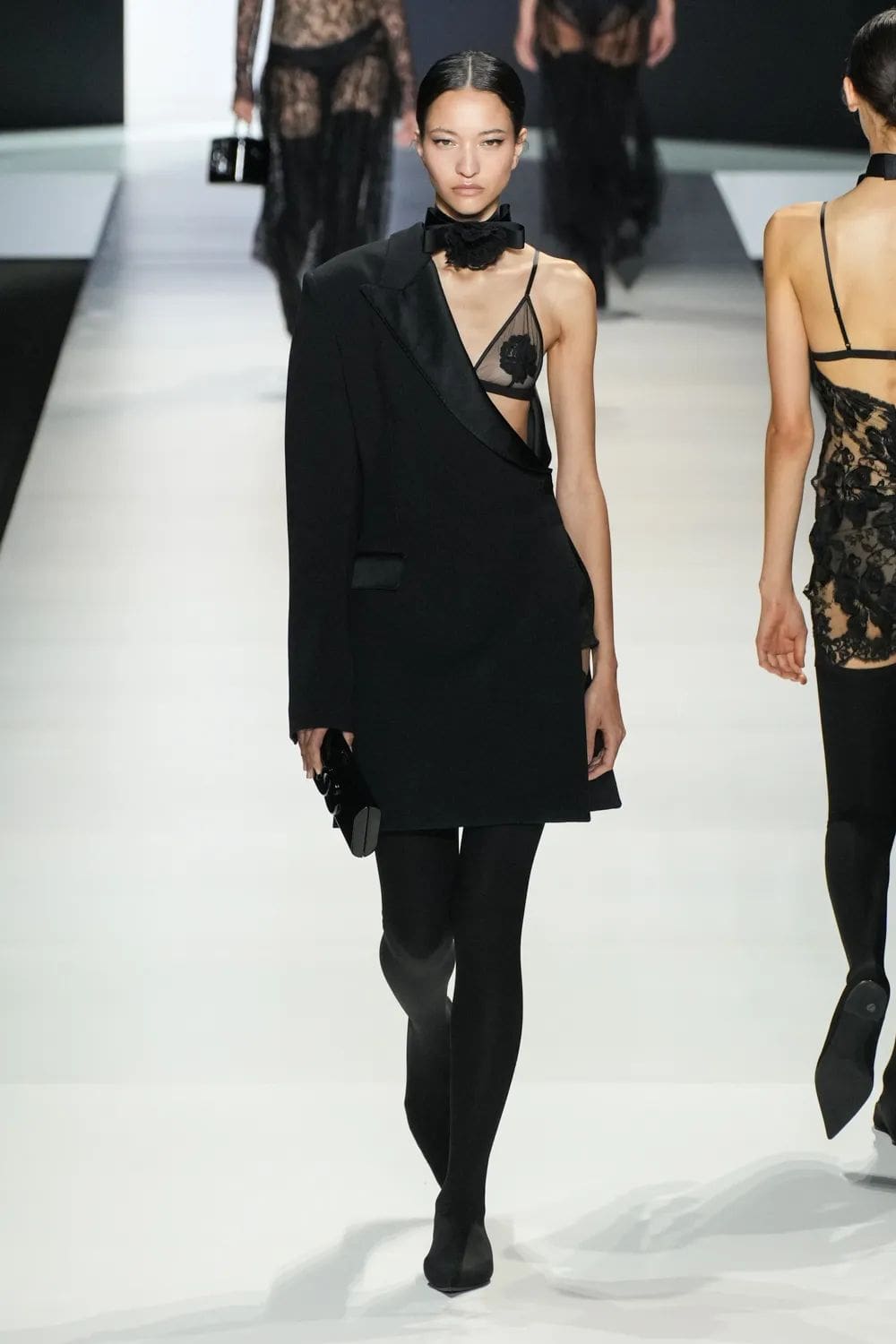 Dolce Gabbana Primavera Estate 2024 Runway Magazine (38)
