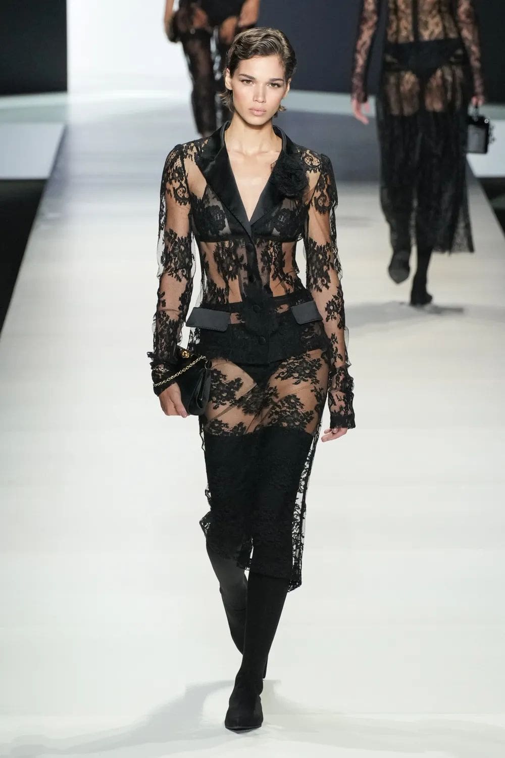 Dolce Gabbana Primavera Estate 2024 Runway Magazine (41)