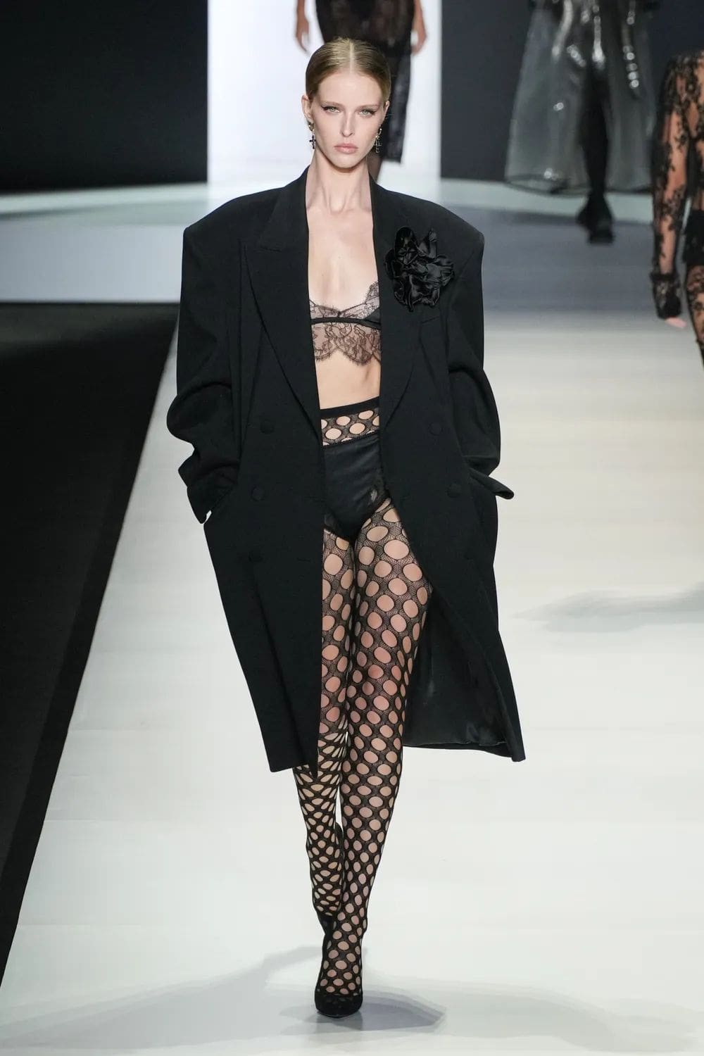 Dolce Gabbana Primavera Estate 2024 Runway Magazine (43)