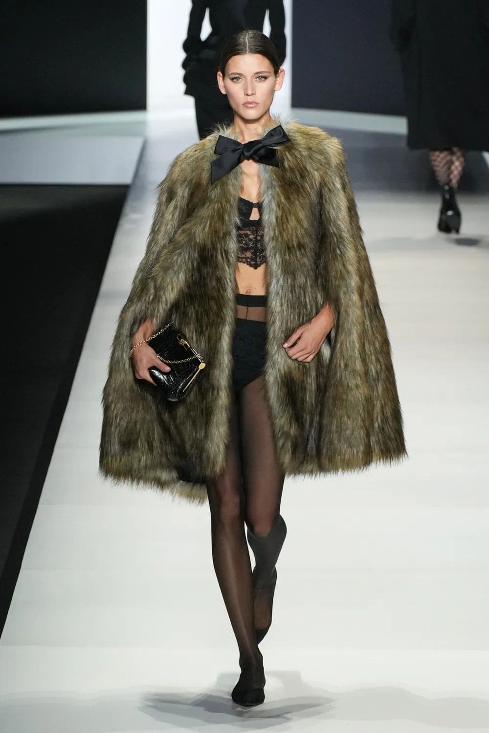 Dolce Gabbana Primavera Estate 2024 Runway Magazine (45)