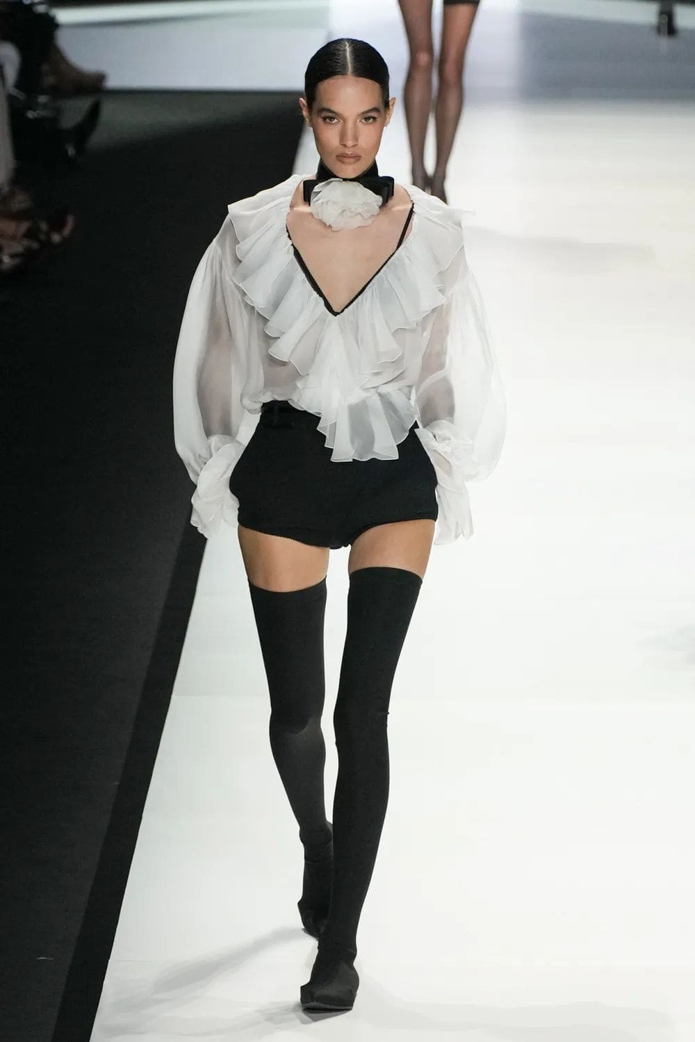 Dolce Gabbana Primavera Estate 2024 Runway Magazine (49)