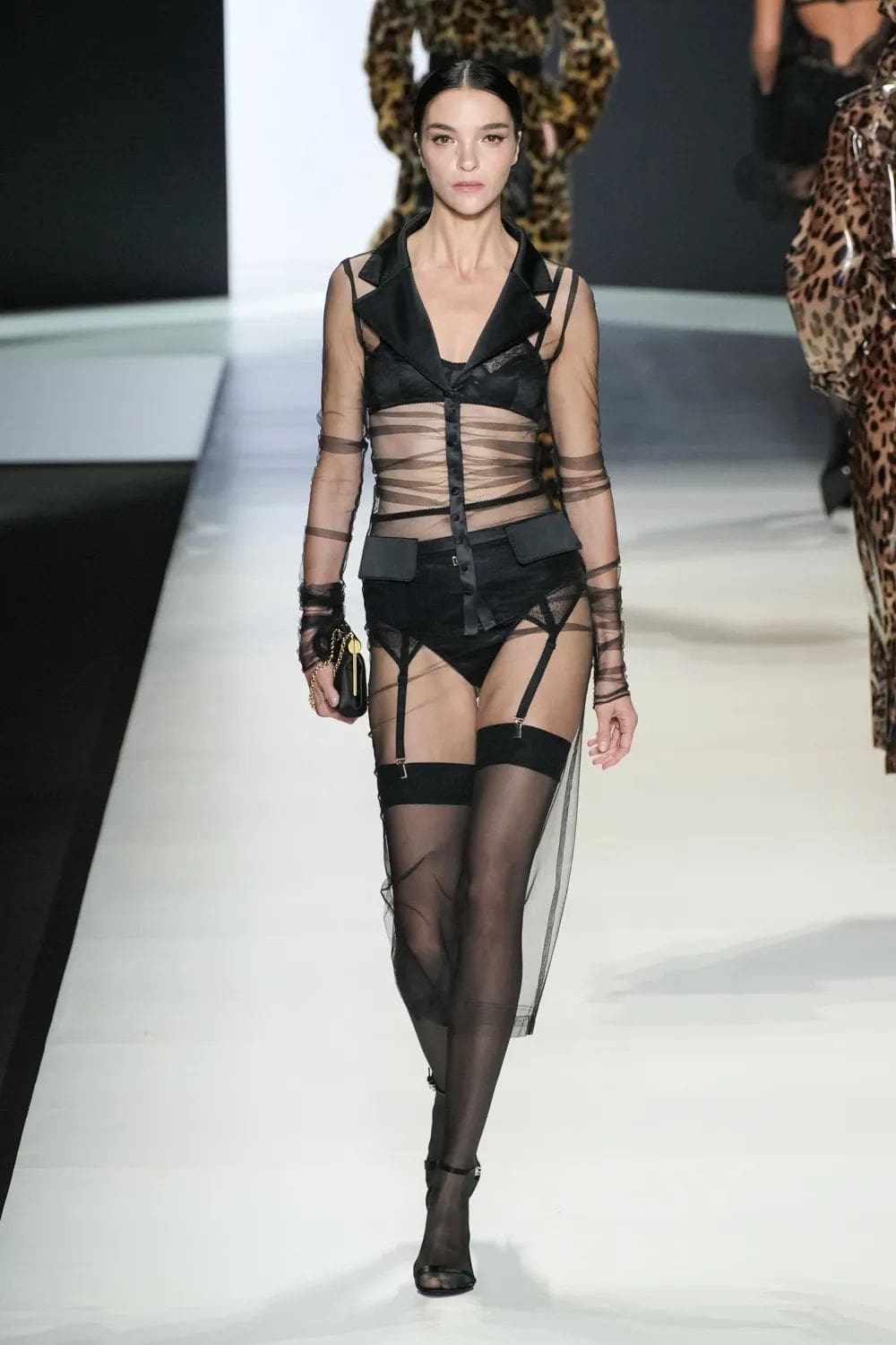 Dolce Gabbana Primavera Estate 2024 Runway Magazine (60)