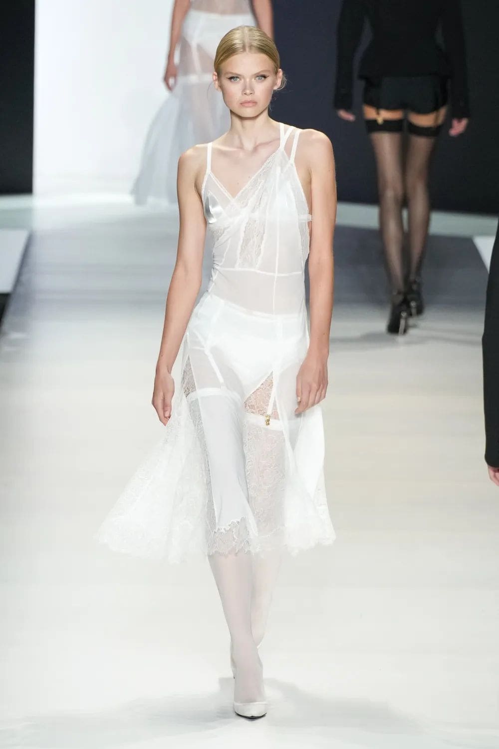 Dolce Gabbana Primavera Estate 2024 Runway Magazine (67)