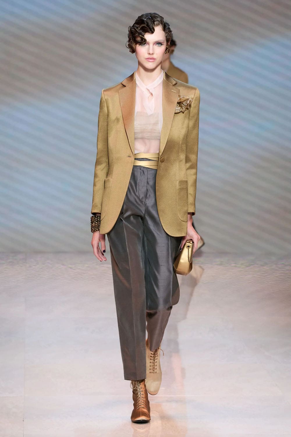 ジョルジオ アルマーニ 春夏 2024 Runway 雑誌(1)