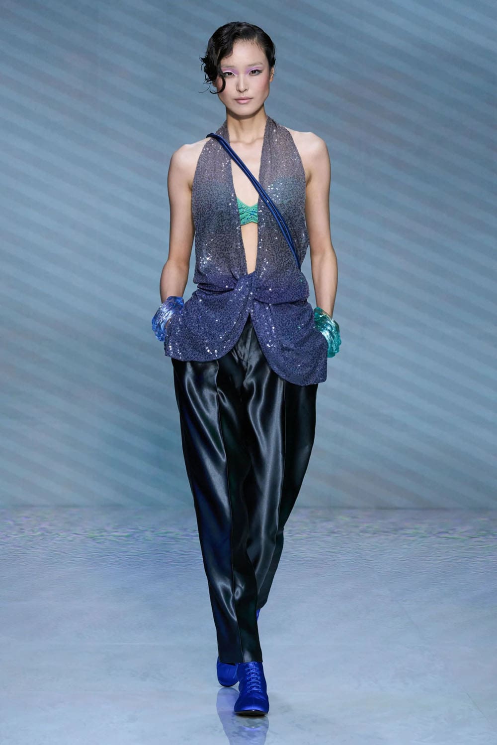 ジョルジオ アルマーニ 春夏 2024 Runway 雑誌(40)
