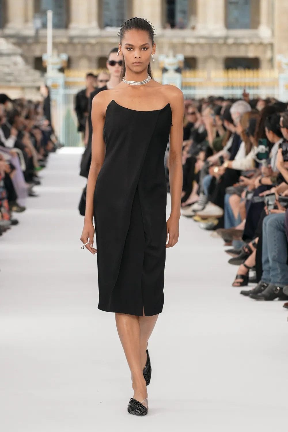 纪梵希春夏 2024 Runway 杂志(26)