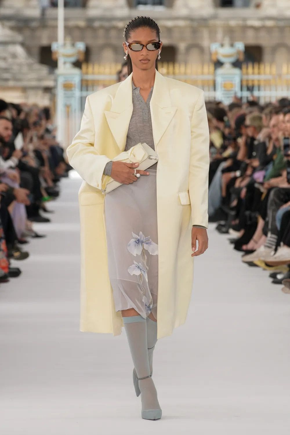 纪梵希春夏 2024 Runway 杂志(6)