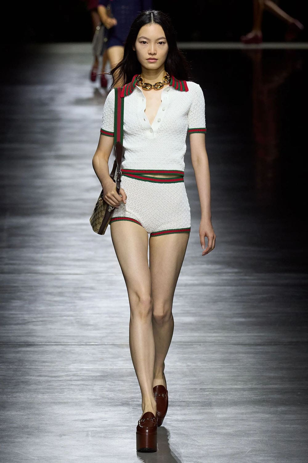 グッチ 春夏 2024 Runway 雑誌（32）