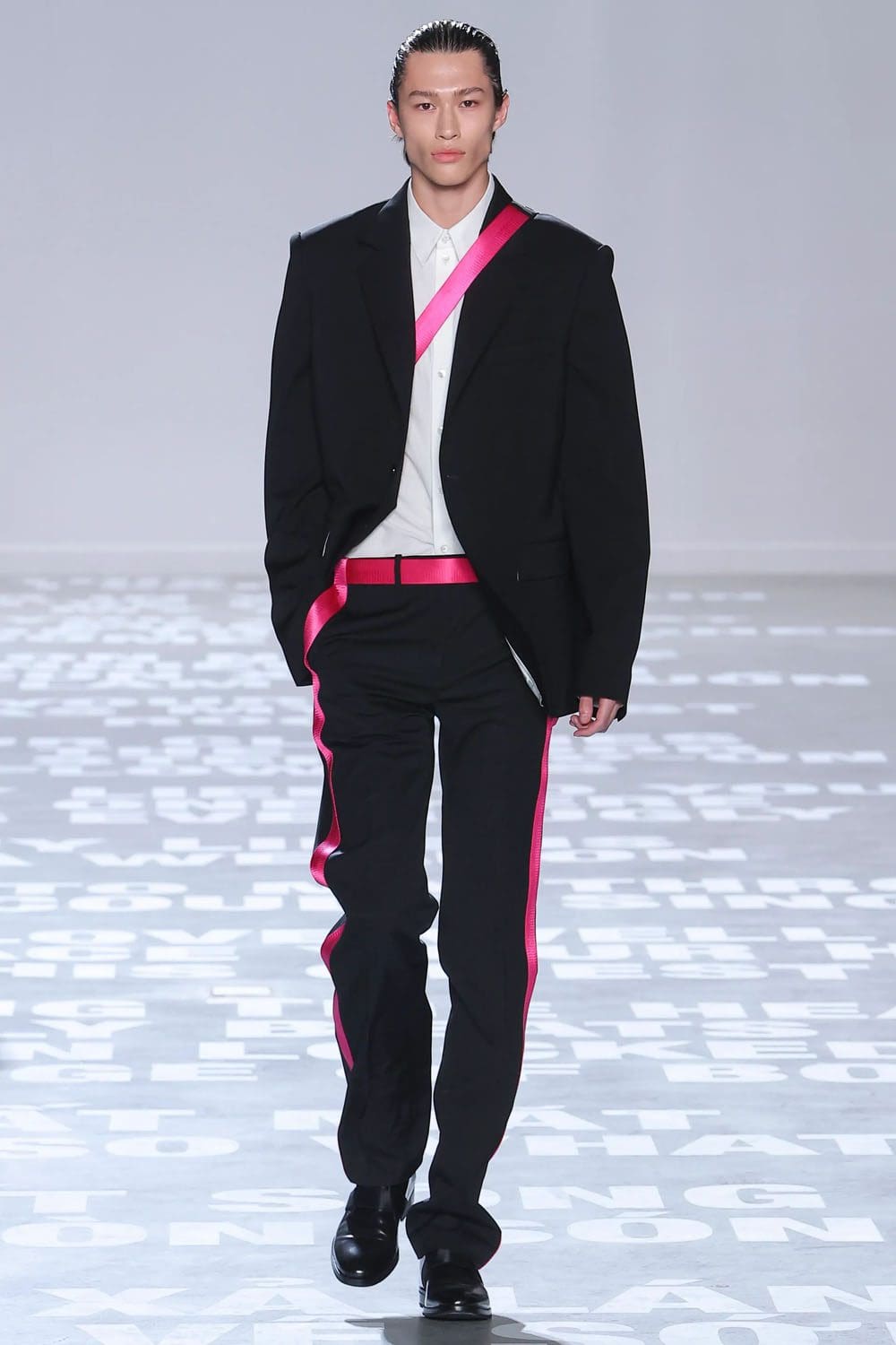 Helmut Lang Spring Summer 2024 New York Runway Magazine (2)