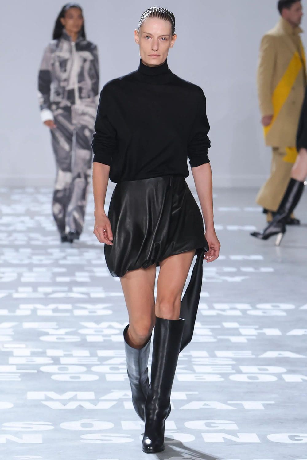 Helmut Lang Spring Summer 2024 New York Runway Magazine (28)