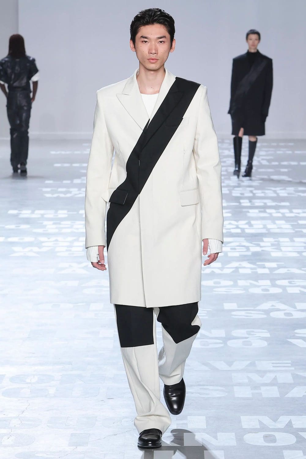 Helmut Lang Spring Summer 2024 New York Runway Magazine (40)