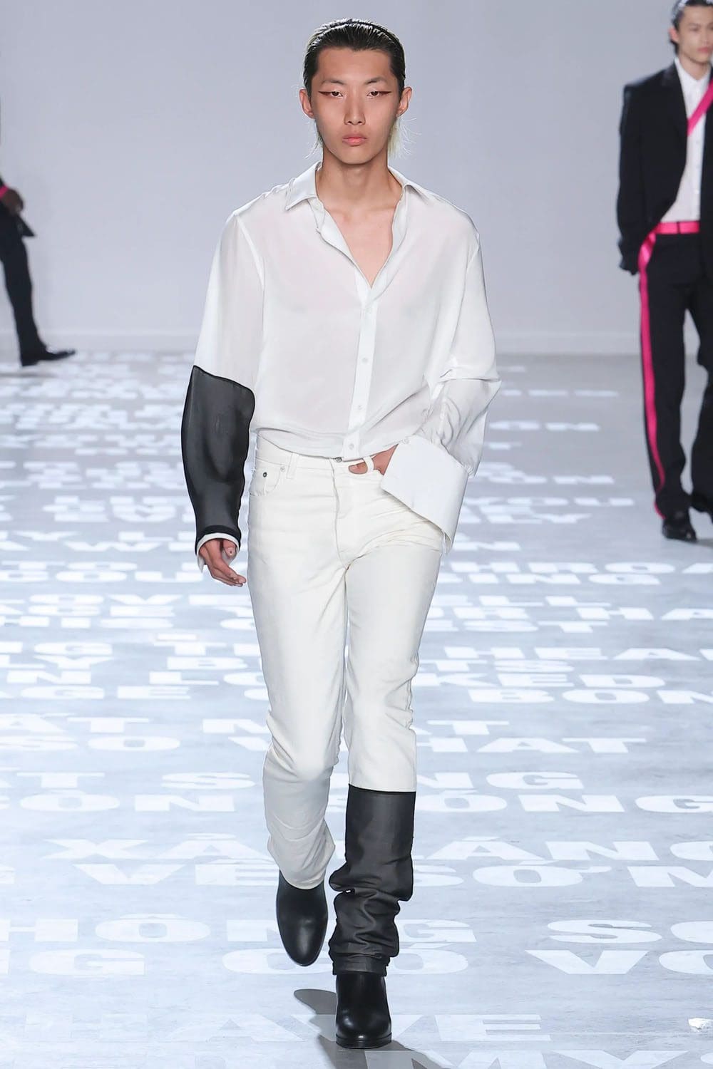 Helmut Lang Spring Summer 2024 New York Runway Magazine (5)