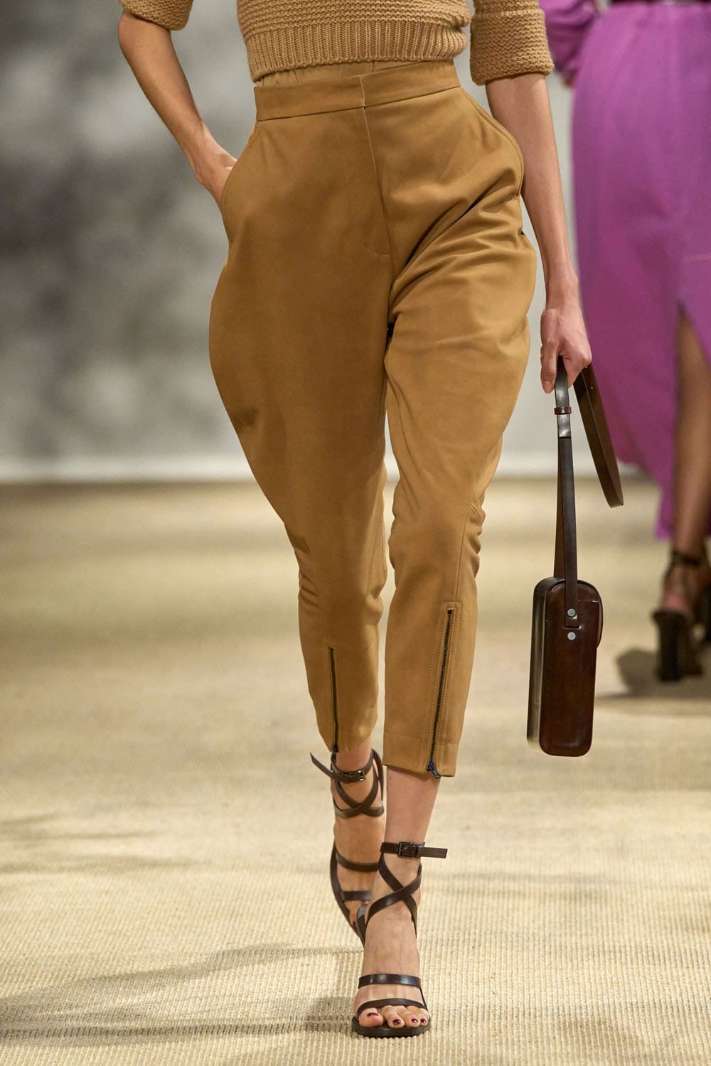 Max Mara Spring Summer 2024 RTW Runway Magazine (63)