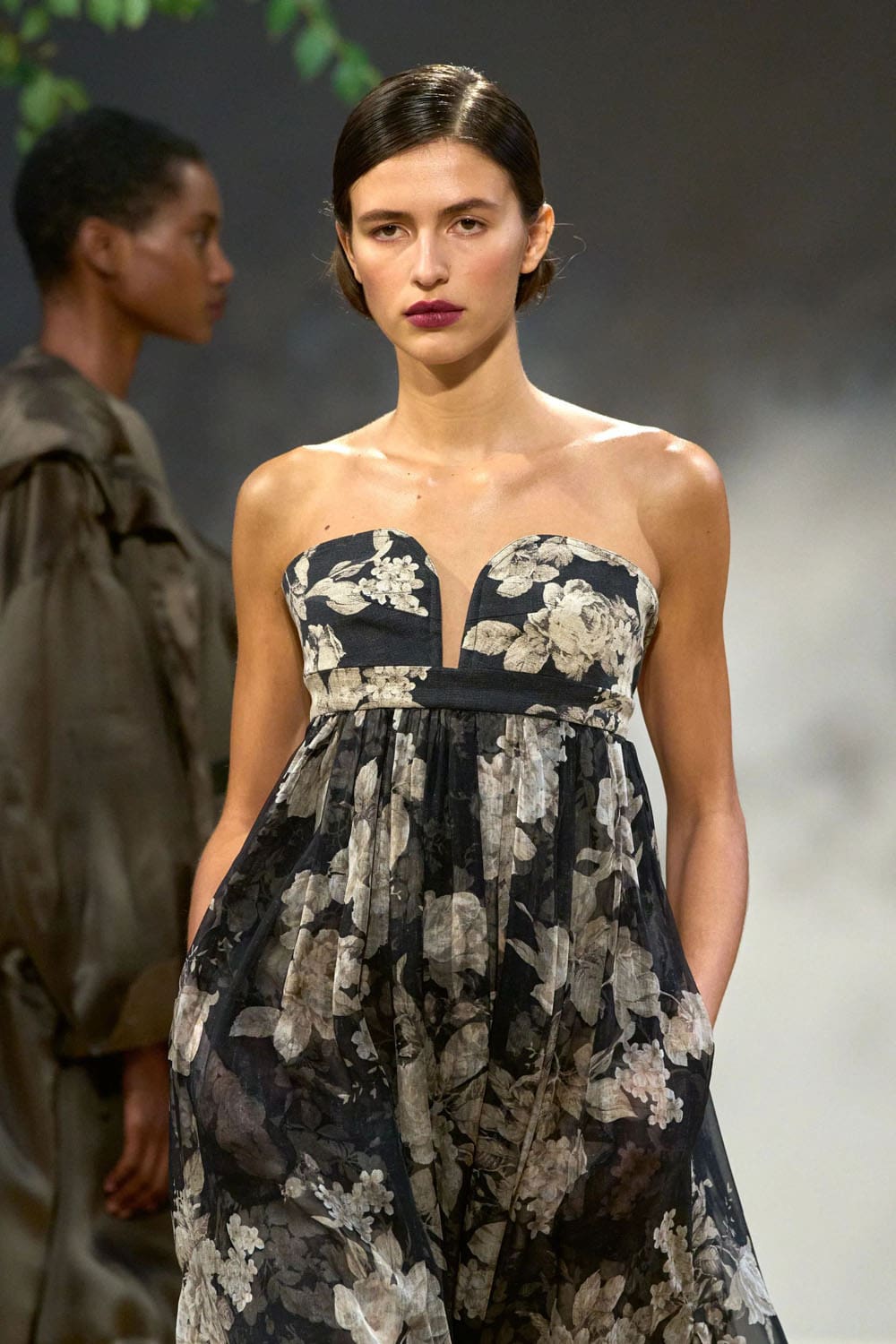 Max Mara Spring Summer 2024 RTW Runway Magazine (79)