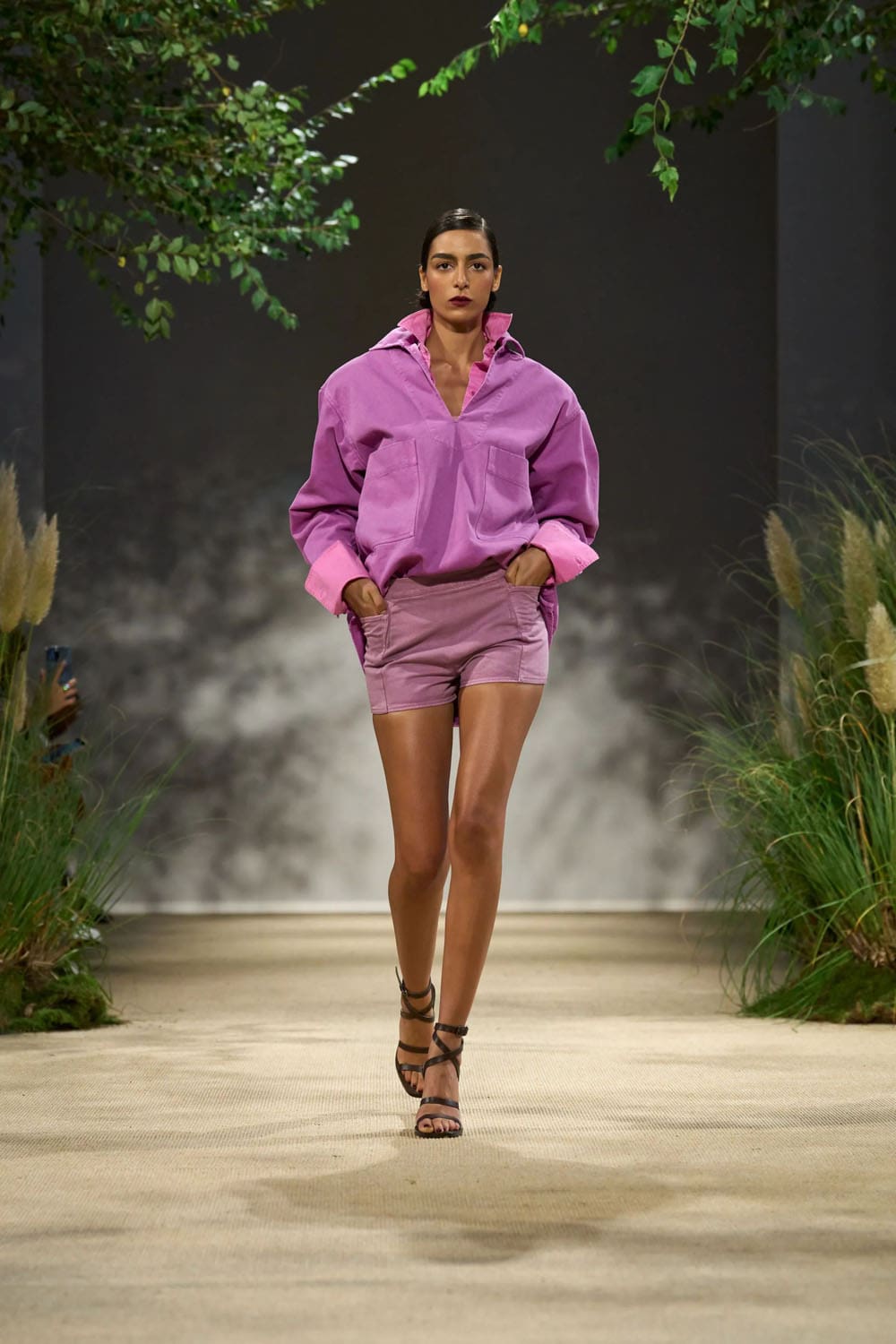 Max Mara Spring Summer 2024 RTW Runway Magazine (9)