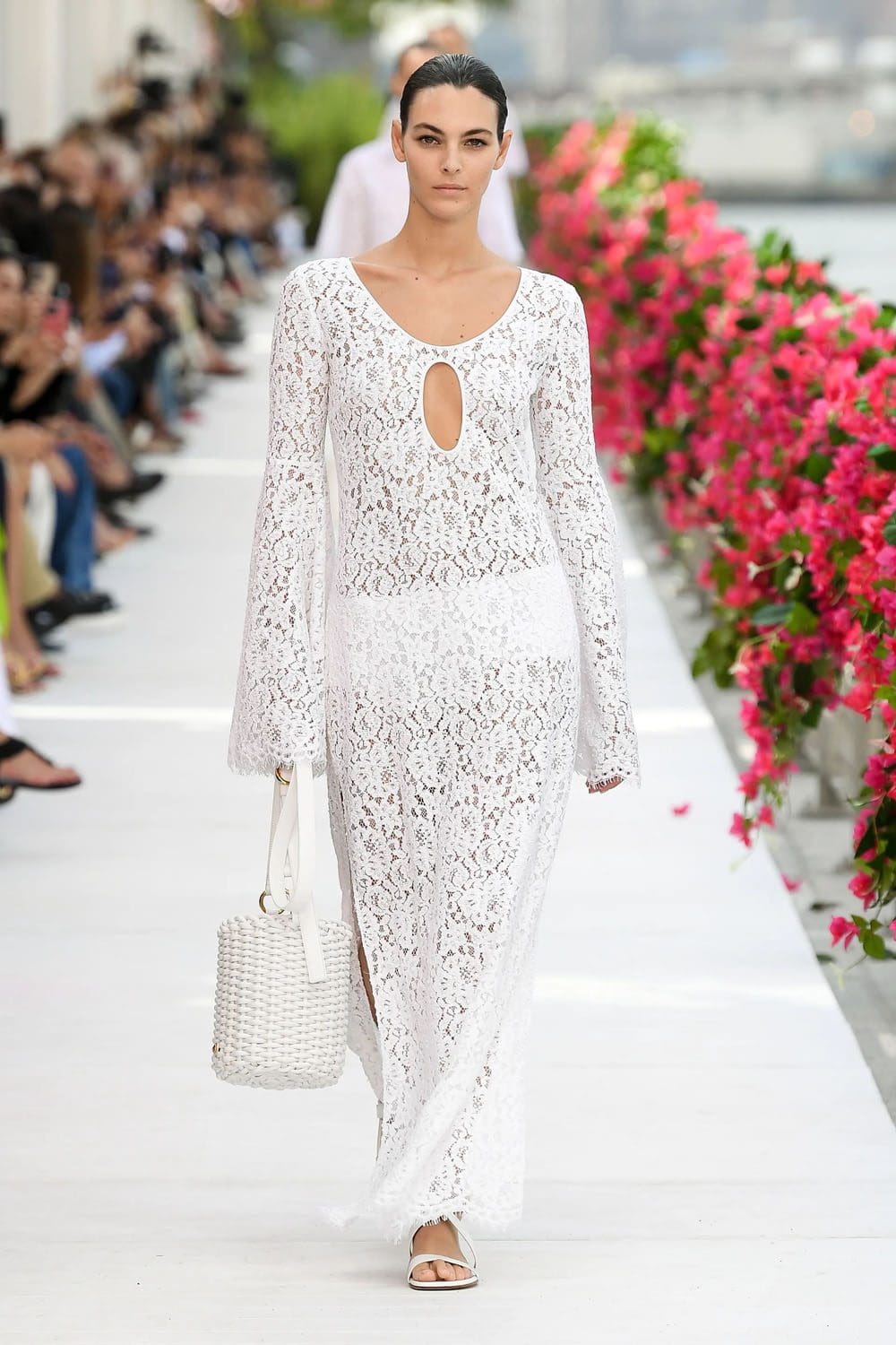 Michael Kors Printemps Été 2024 Paris Runway Magazine (1)
