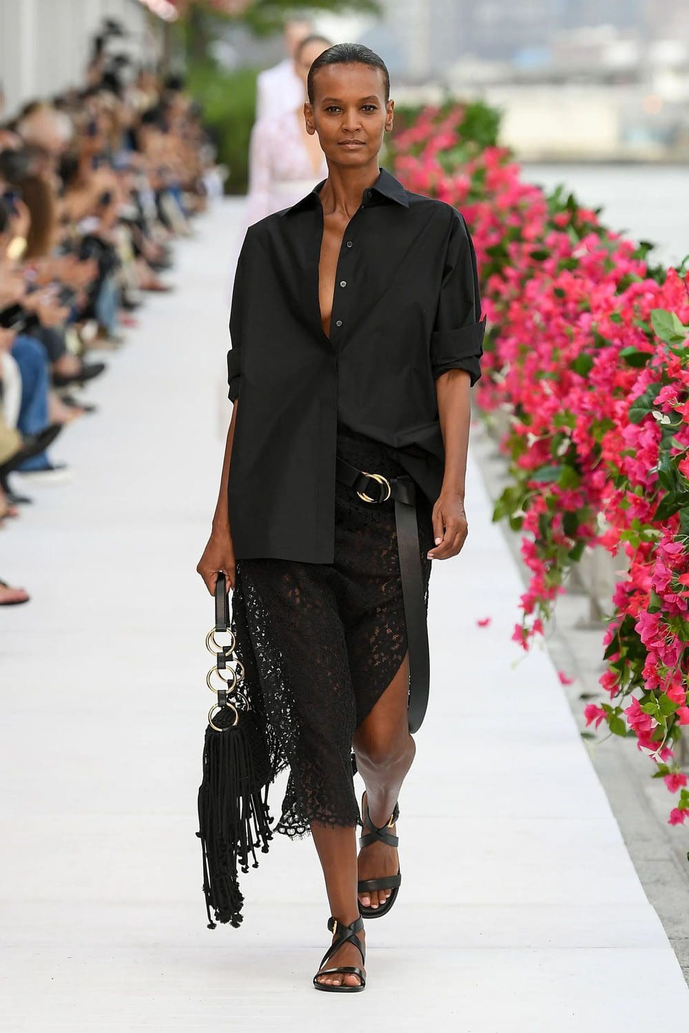 Michael Kors Printemps Été 2024 Paris Runway Magazine (10)