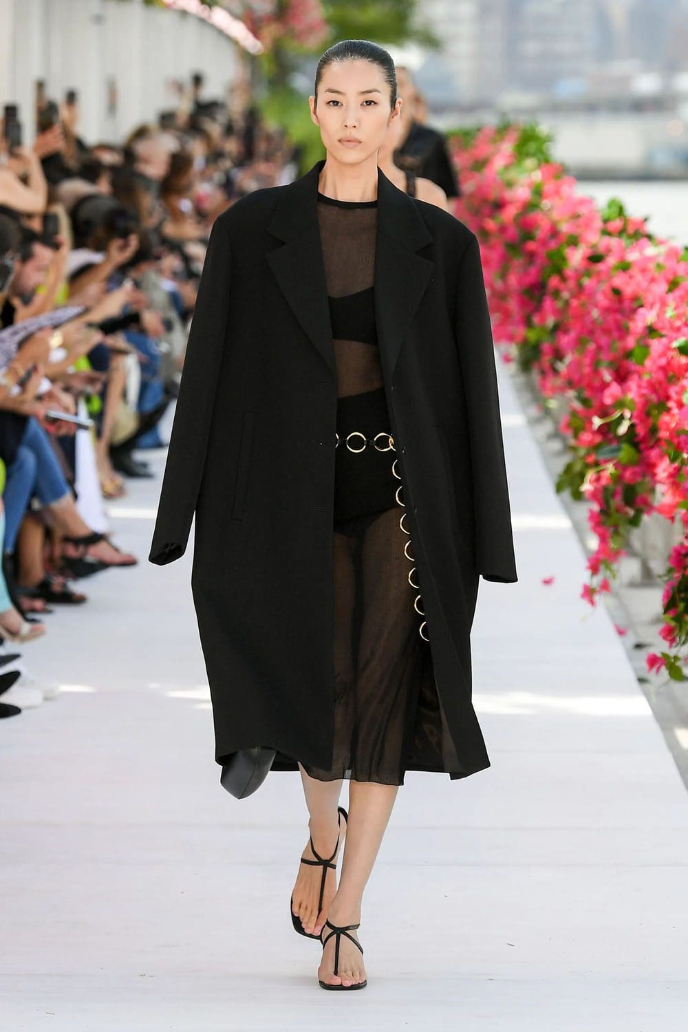 Michael Kors Printemps Été 2024 Paris Runway Magazine (55)