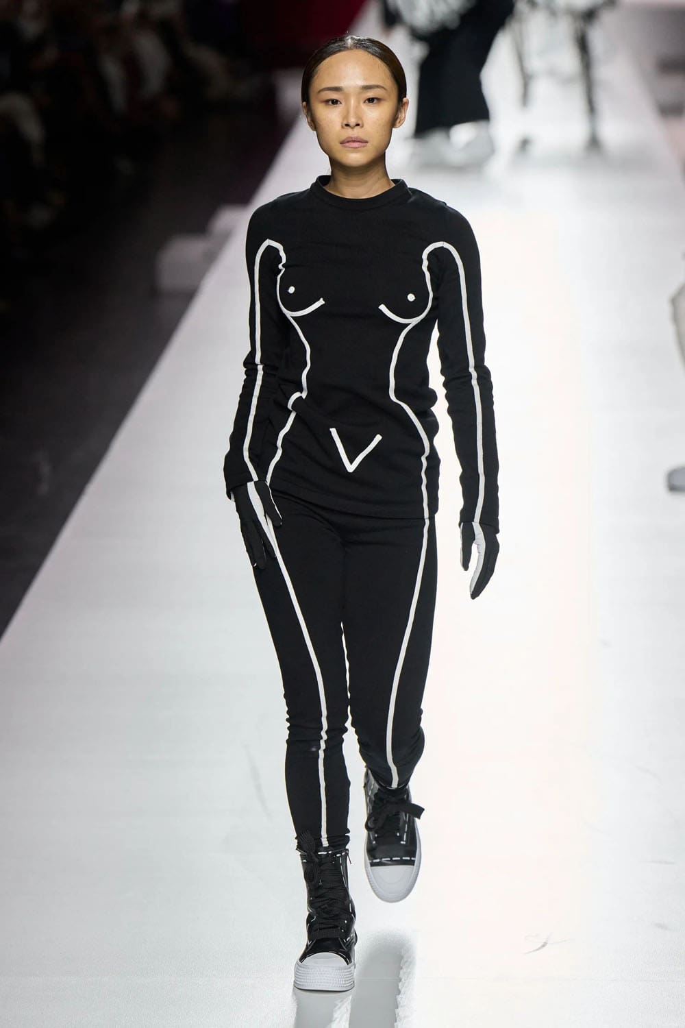 Moschino Spring Summer 2024 Runway Magazine (39)