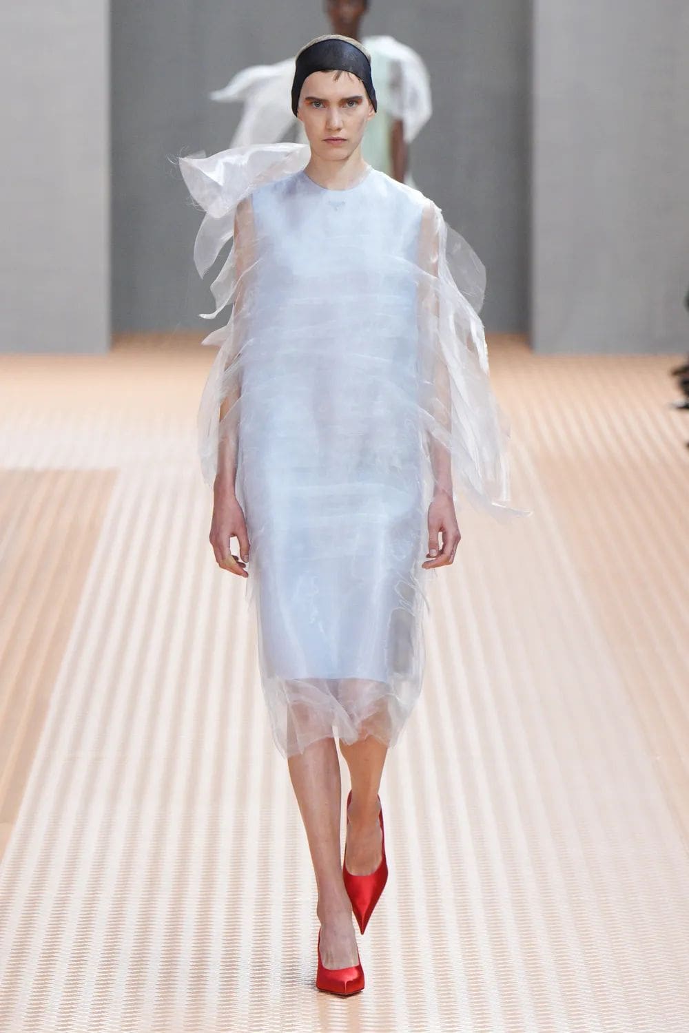 Prada Primavera Verano 2024 Runway Revista (15)