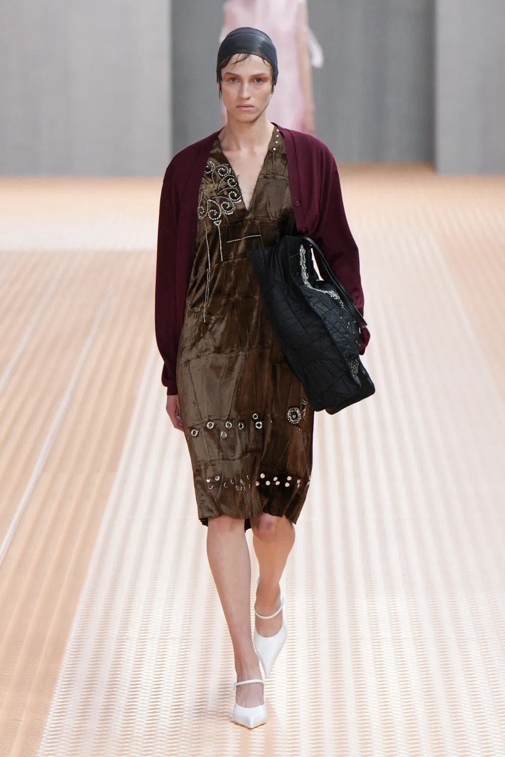 Prada Primavera Verano 2024 Runway Revista (27)