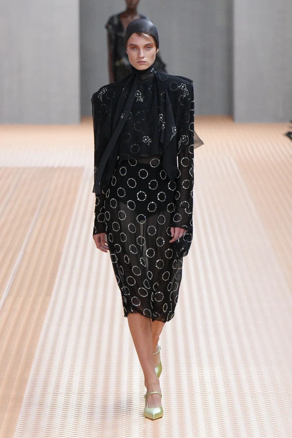 Prada Primavera Verano 2024 Runway Revista (34)