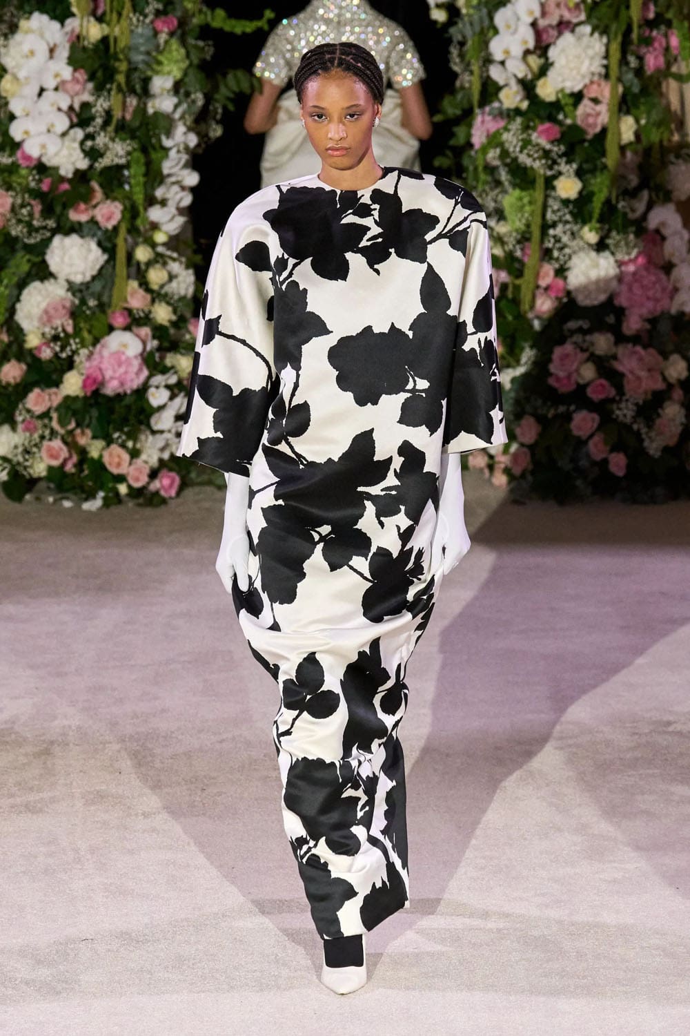 Richard Quinn Spring Summer 2024 Runway Magazine (10)