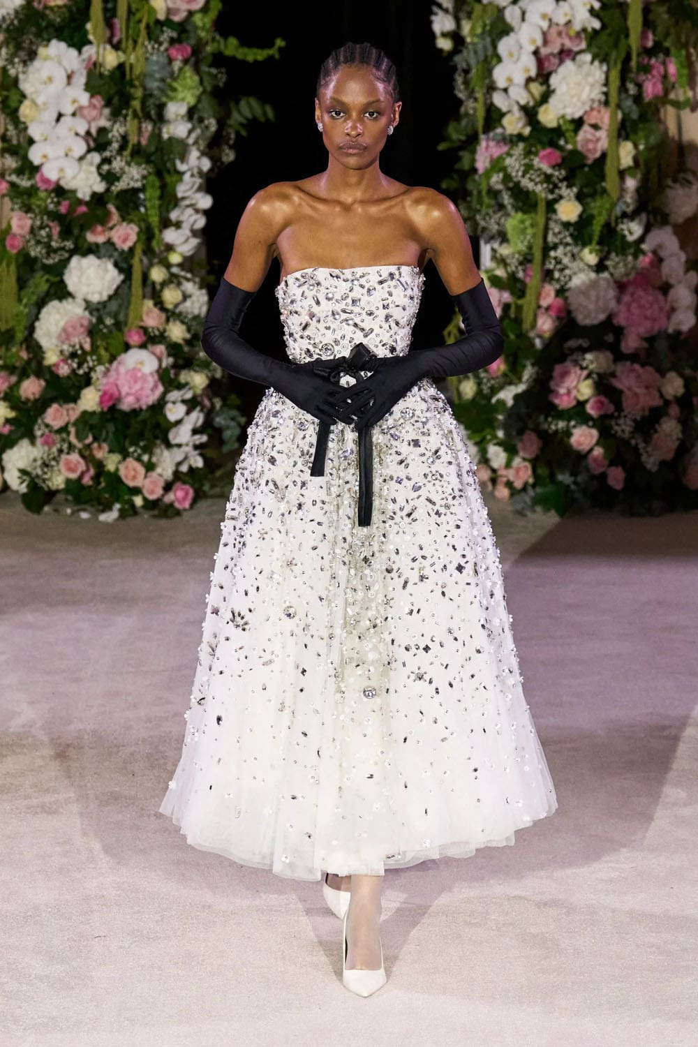 Richard Quinn Spring Summer 2024 Runway Magazine (11)