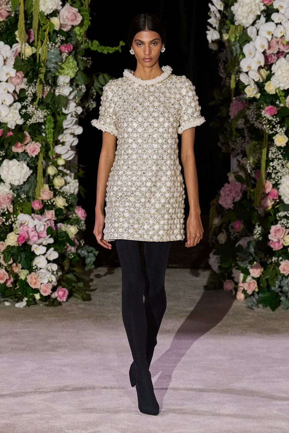 Richard Quinn Spring Summer 2024 Runway Magazine (2)