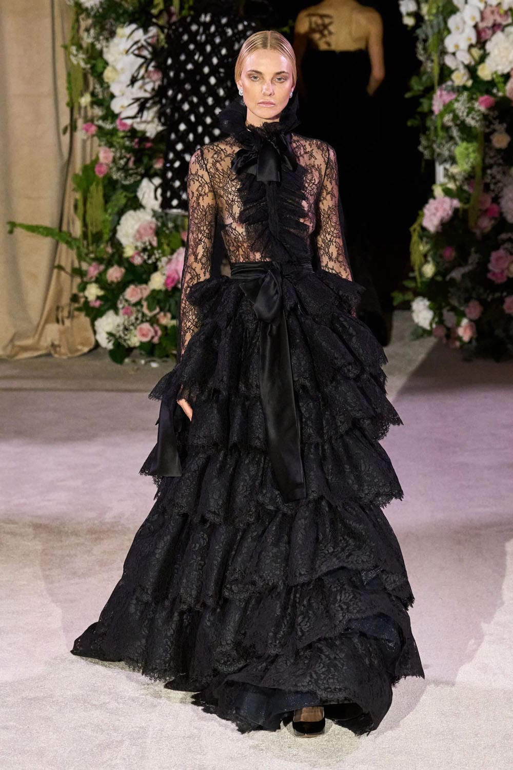 Richard Quinn Spring Summer 2024 Runway Magazine (23)