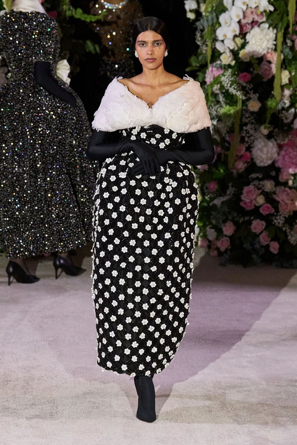 Richard Quinn Spring Summer 2024 Runway Magazine (24)