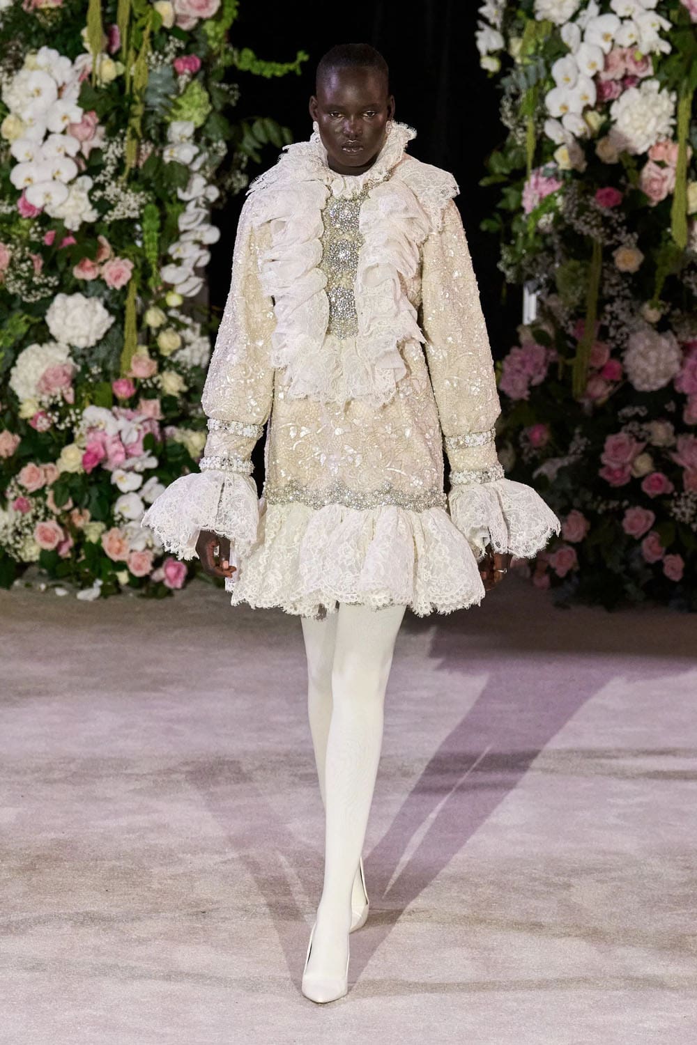 Richard Quinn Spring Summer 2024 Runway Magazine (3)