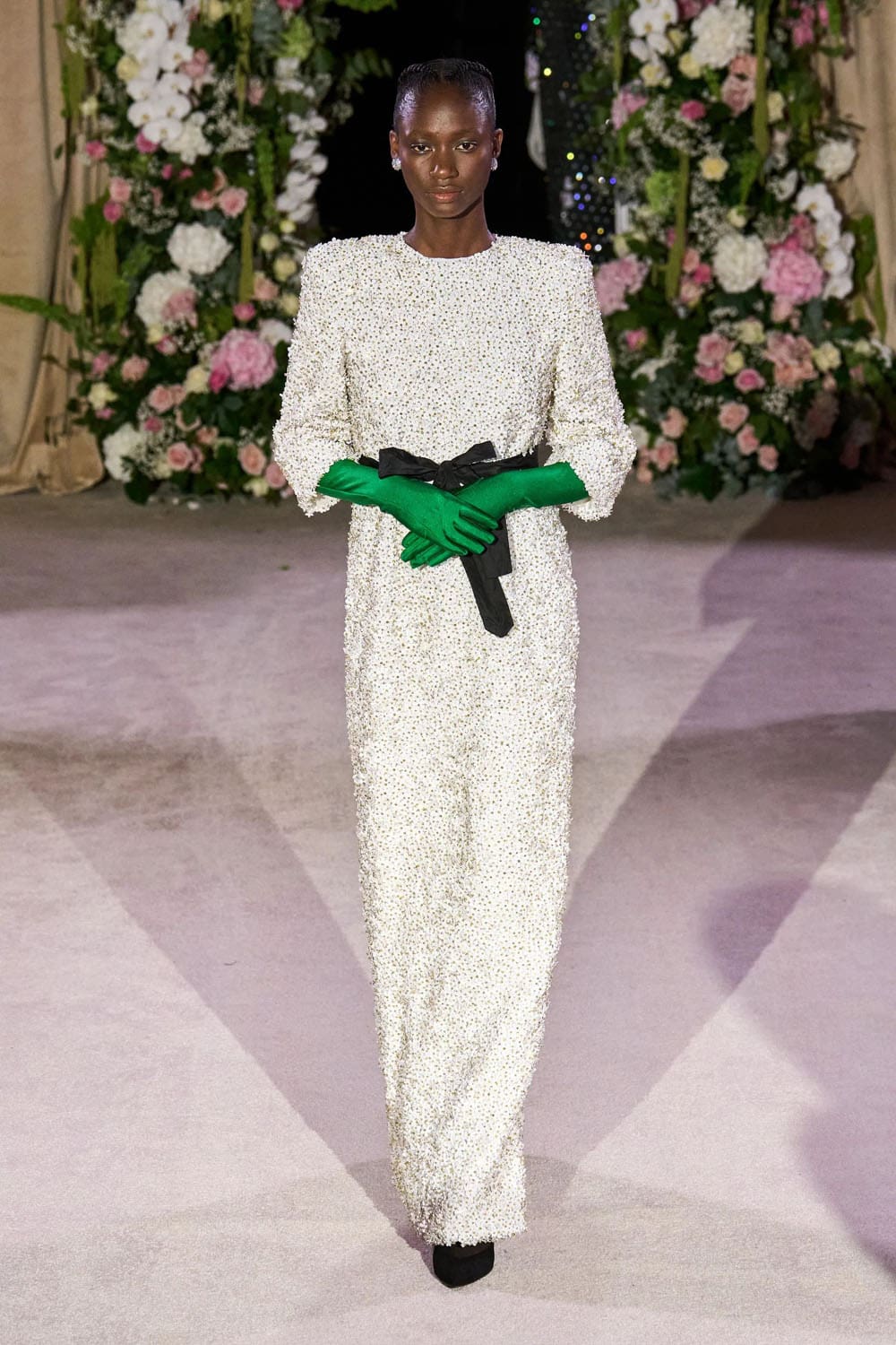 Richard Quinn Spring Summer 2024 Runway Magazine (34)