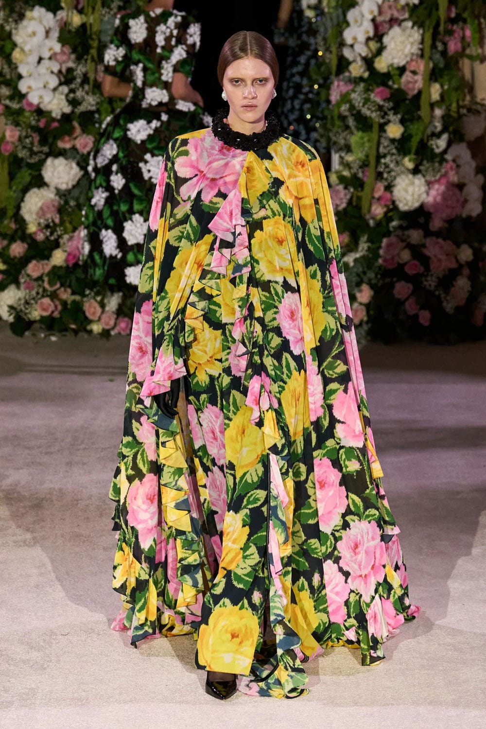 Richard Quinn Spring Summer 2024 Runway Magazine (37)