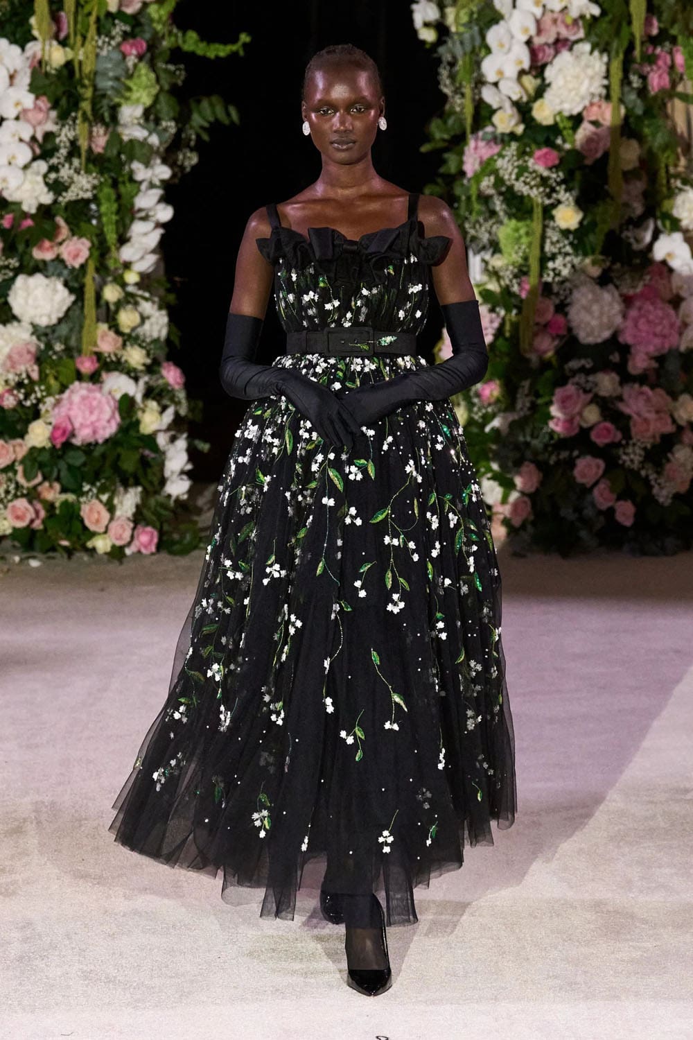 Richard Quinn Spring Summer 2024 Runway Magazine (38)