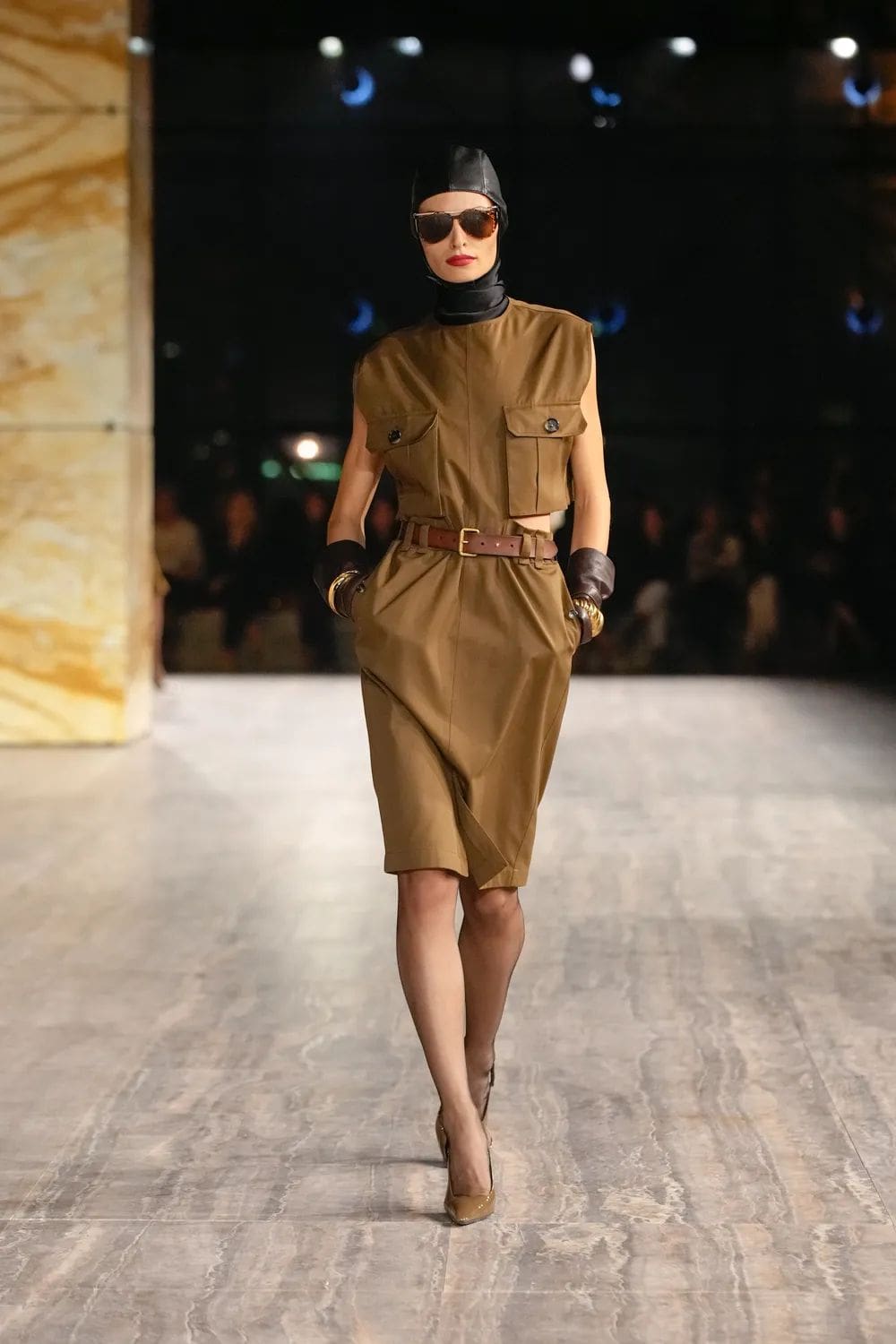 Saint Laurent Primavera Estate 2024 Runway Magazine (17)