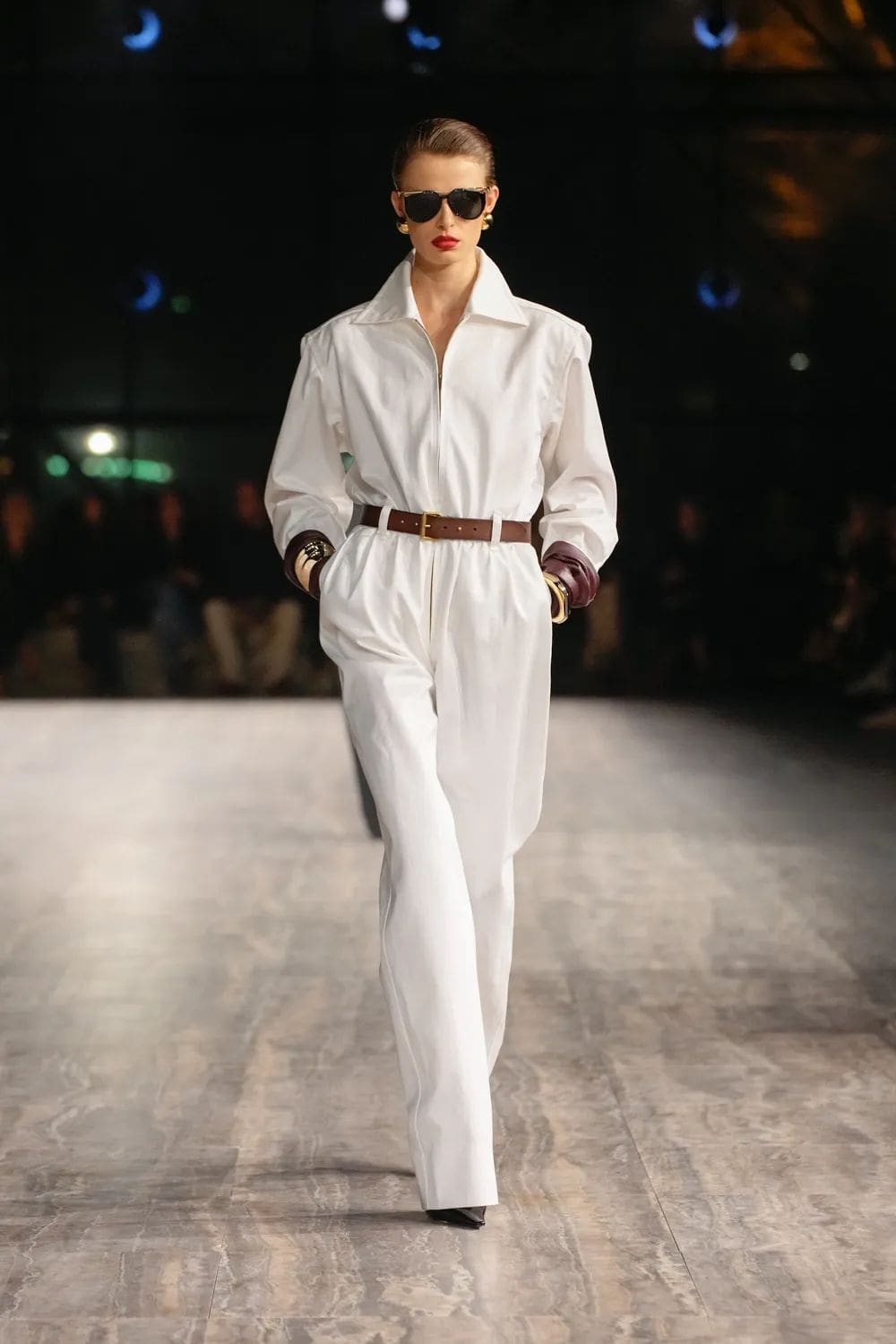 Saint Laurent Primavera Estate 2024 Runway Magazine (26)