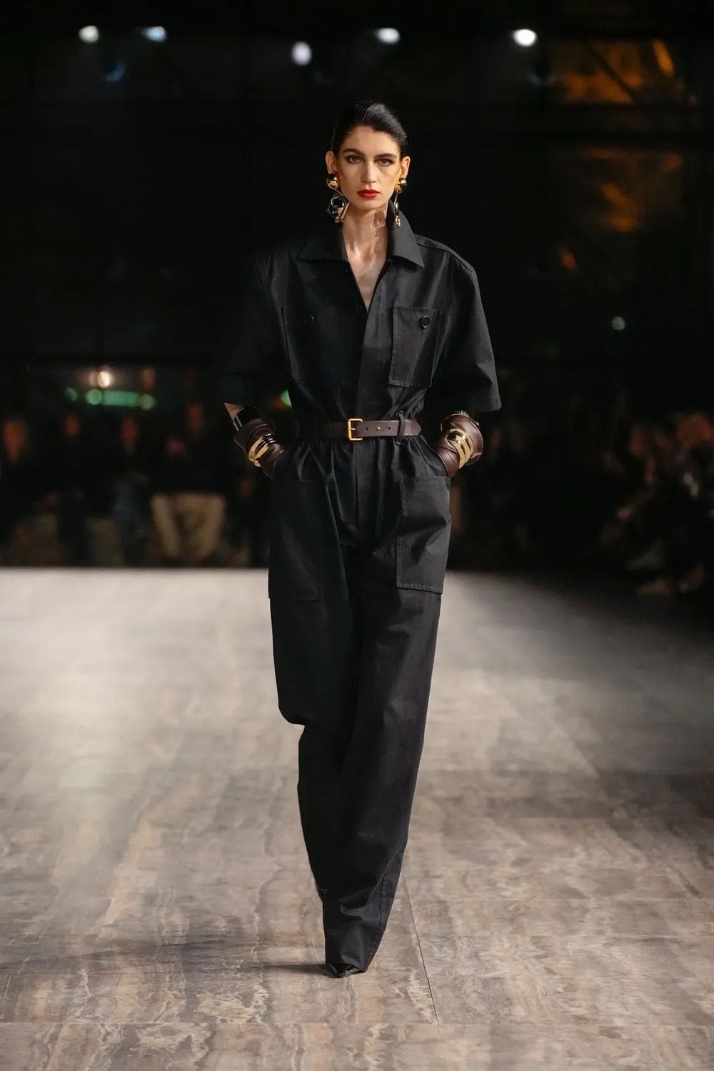 Saint Laurent Primavera Estate 2024 Runway Magazine (28)