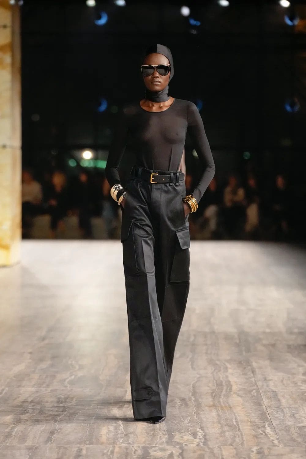 Saint Laurent Primavera Estate 2024 Runway Magazine (30)