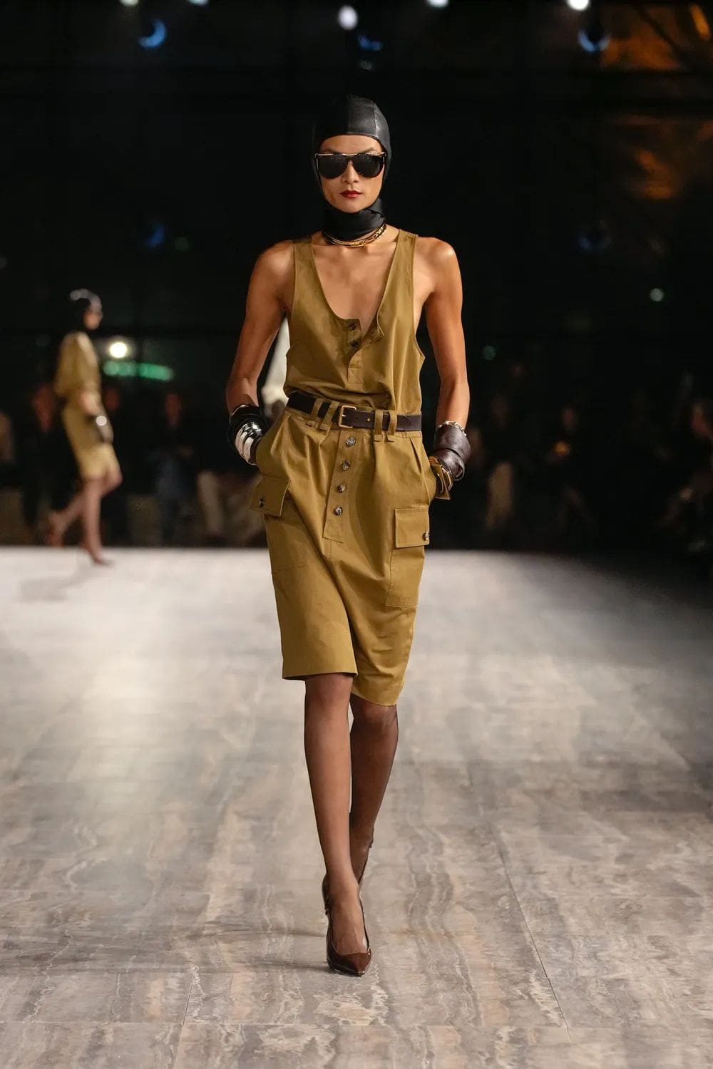 Saint Laurent Primavera Estate 2024 Runway Magazine (8)