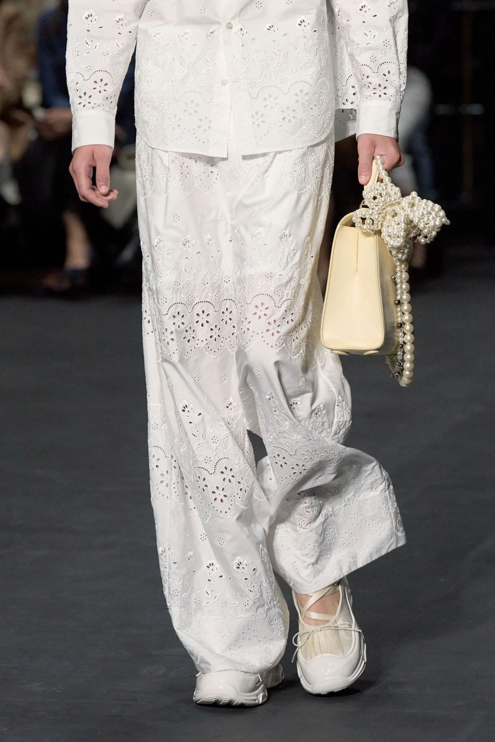 Simone Rocha Printemps Été 2024 Runway Magazine (79)